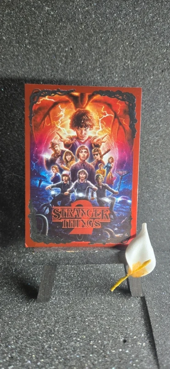 Carte panini Stranger Things édition limitée 2