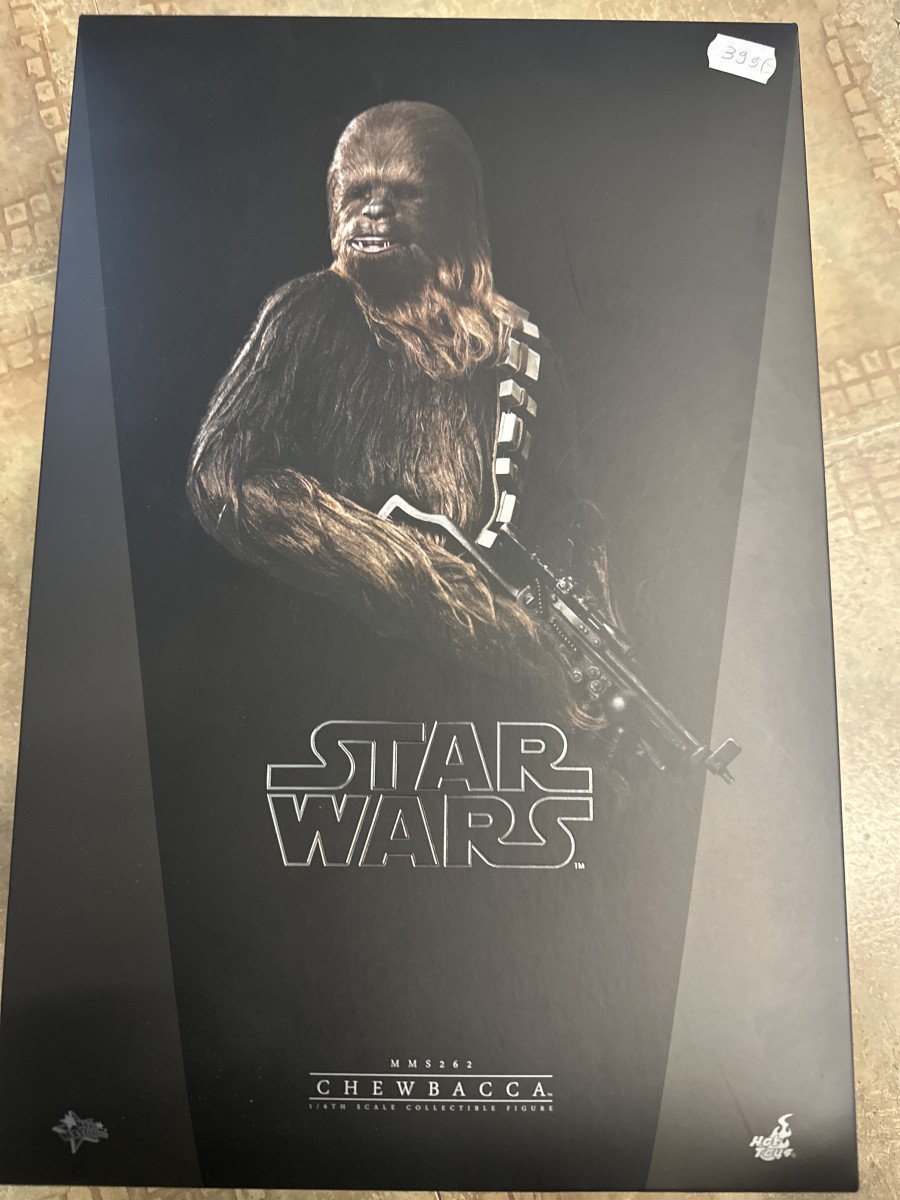 Boîte figurine chewbacca hot toys neuf