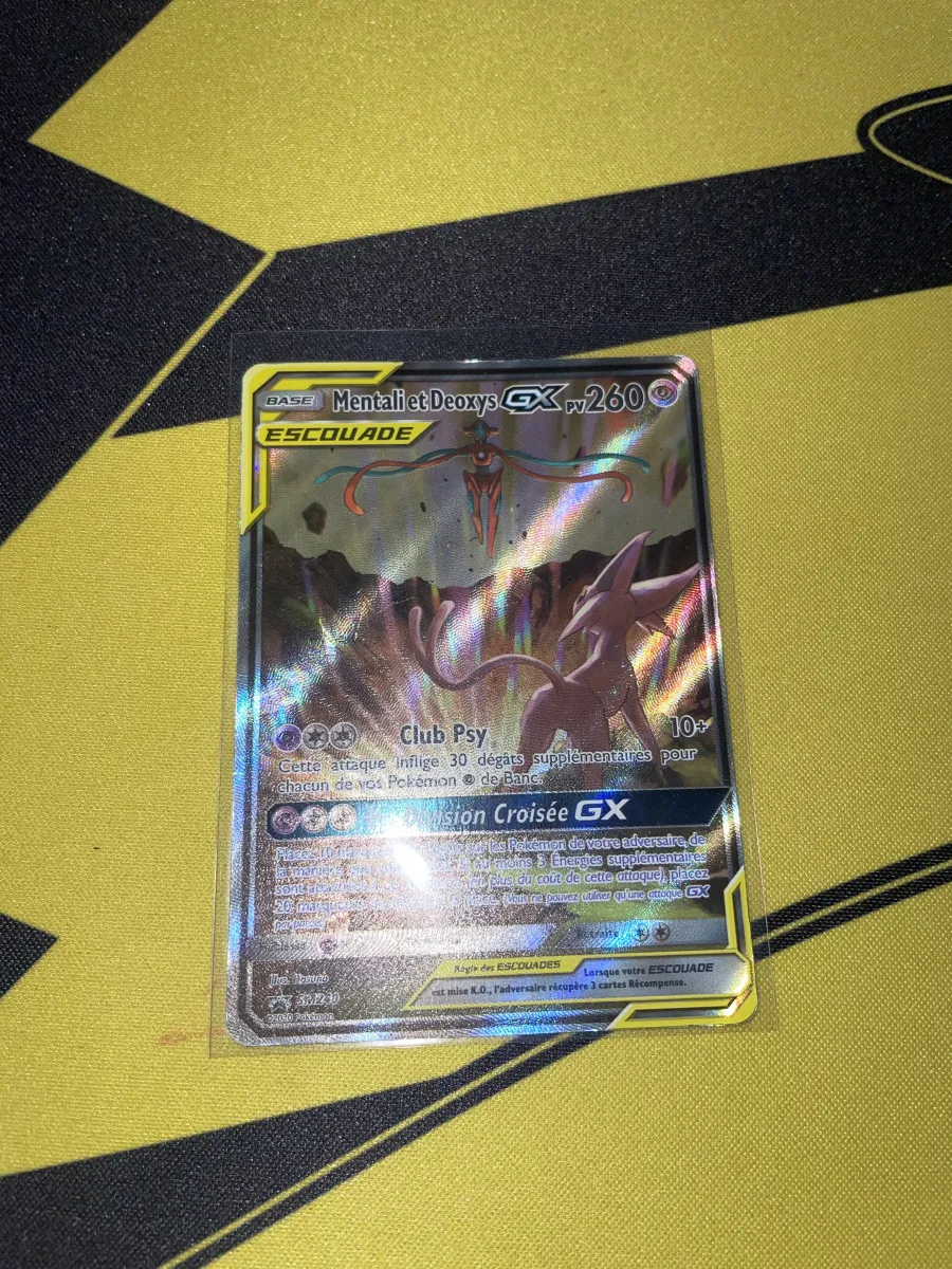 Carte Pokémon mentali et déoxys