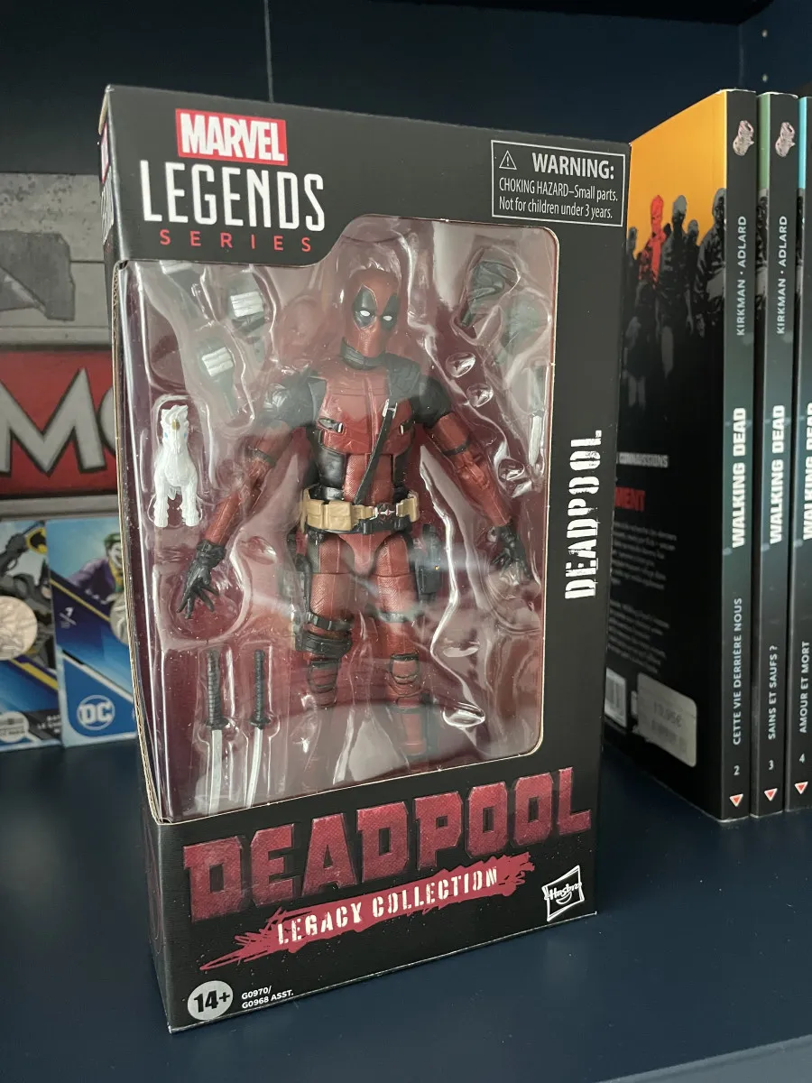 Figurine dead pool