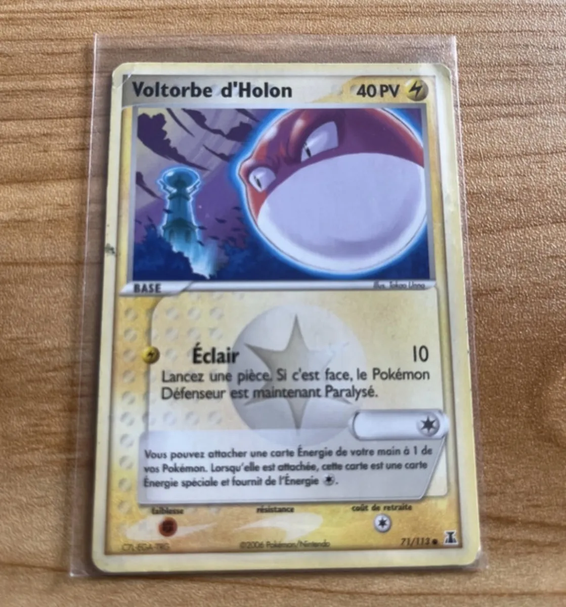 Carte Pokémon voltorbe d’holon 71/113