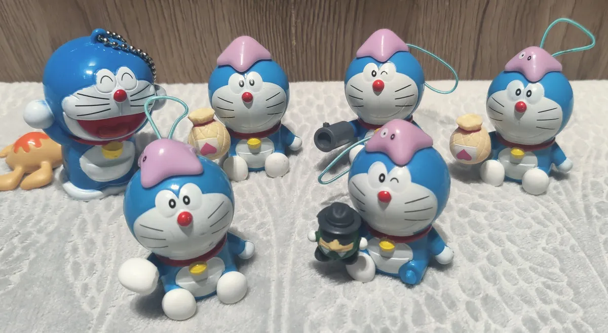 Lot 6 portes clé DORAEMON