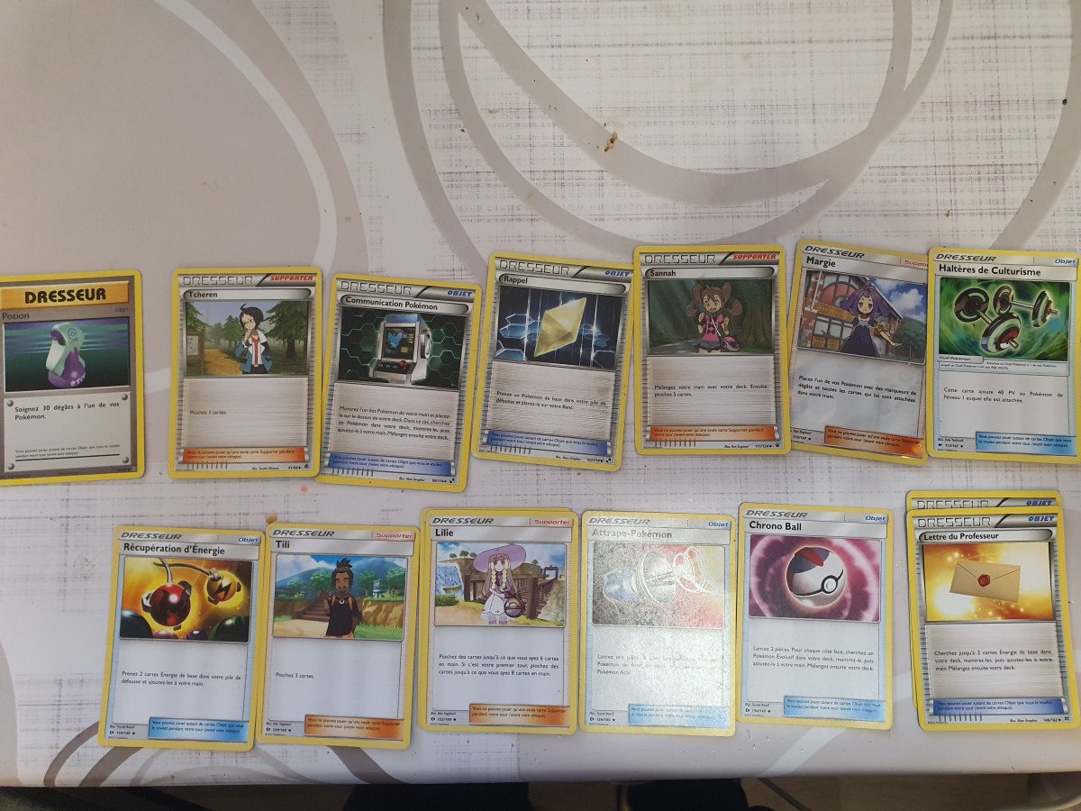 Vend des cartes dresseur