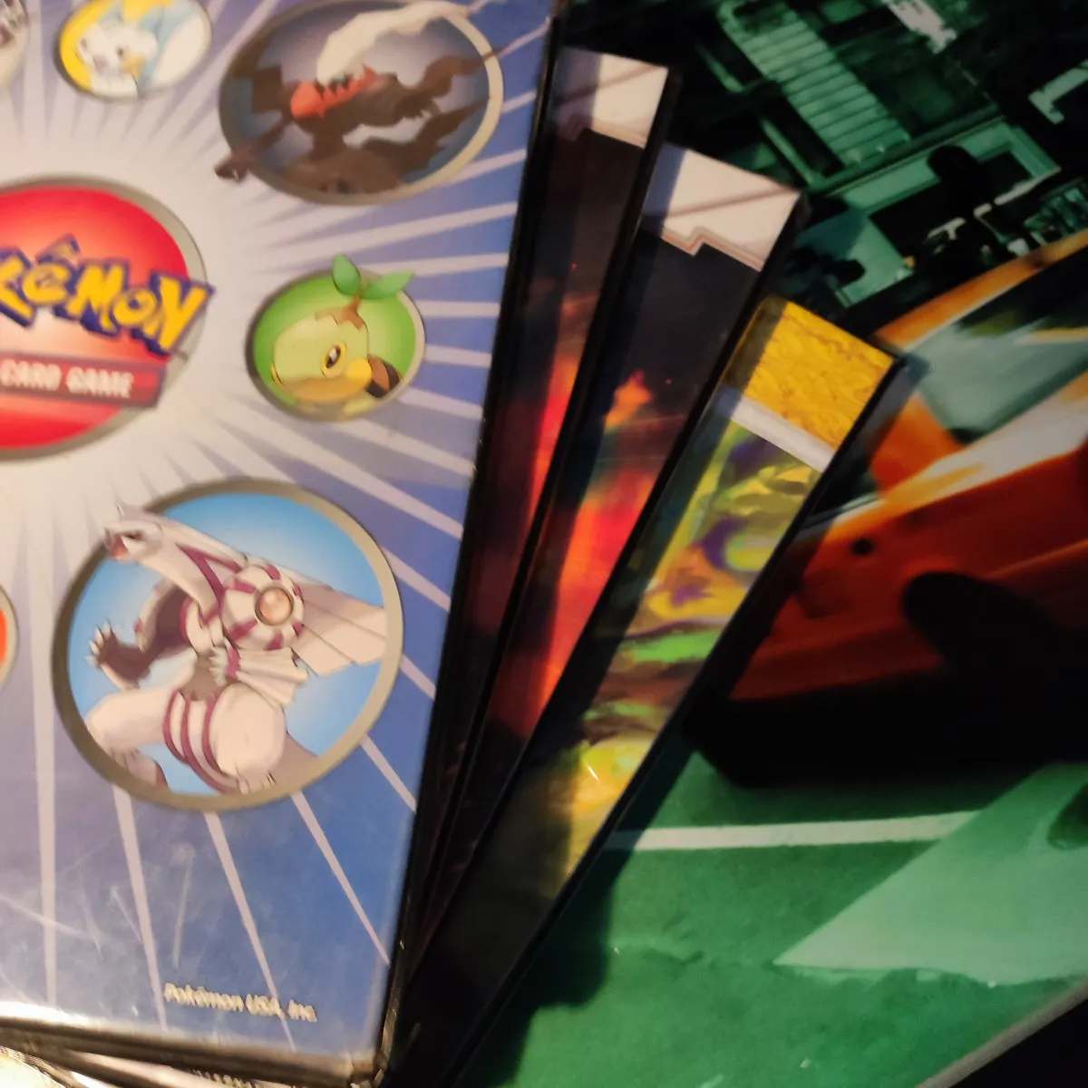 Lot 700 cartes pokémon