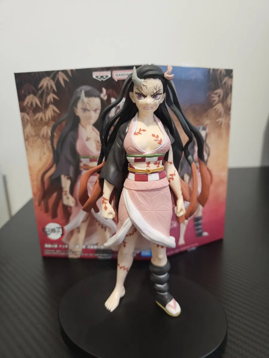 Figurine de nezuko kamado