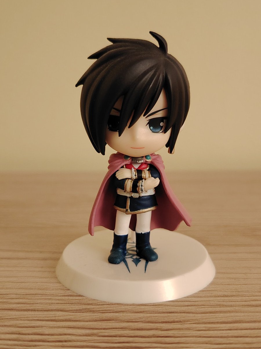 Figurine "Leon Magnus" Tales of Destiny, collection Chibi Kyun Chara