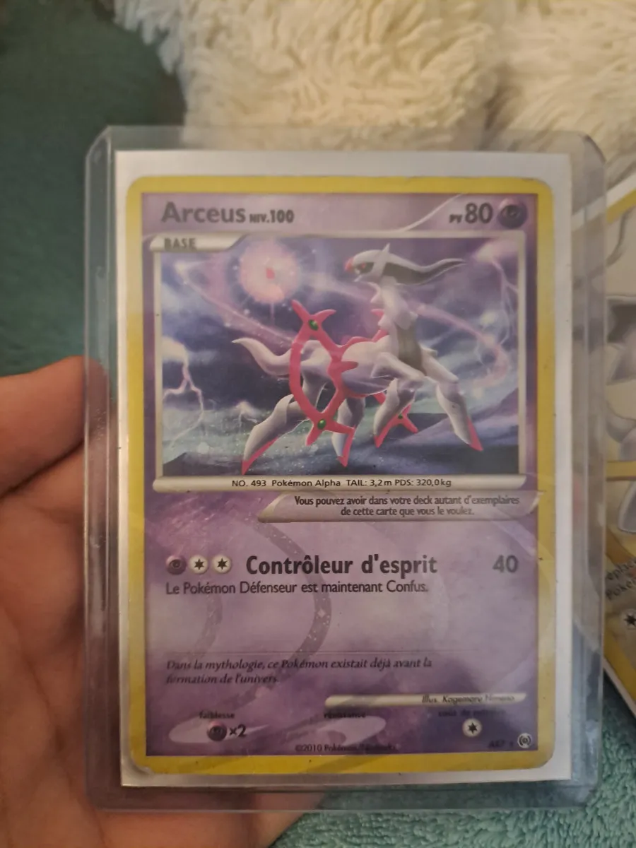 Carte pokemon Arceus n.100