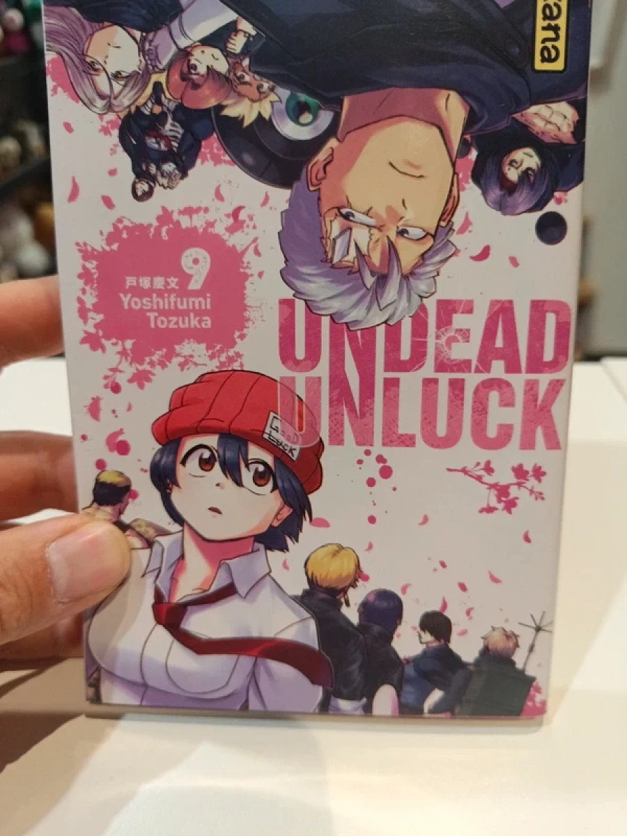 Undead unluck tome 9