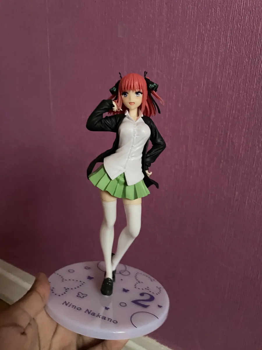 Figurine 💃🏽 Nino Nakano