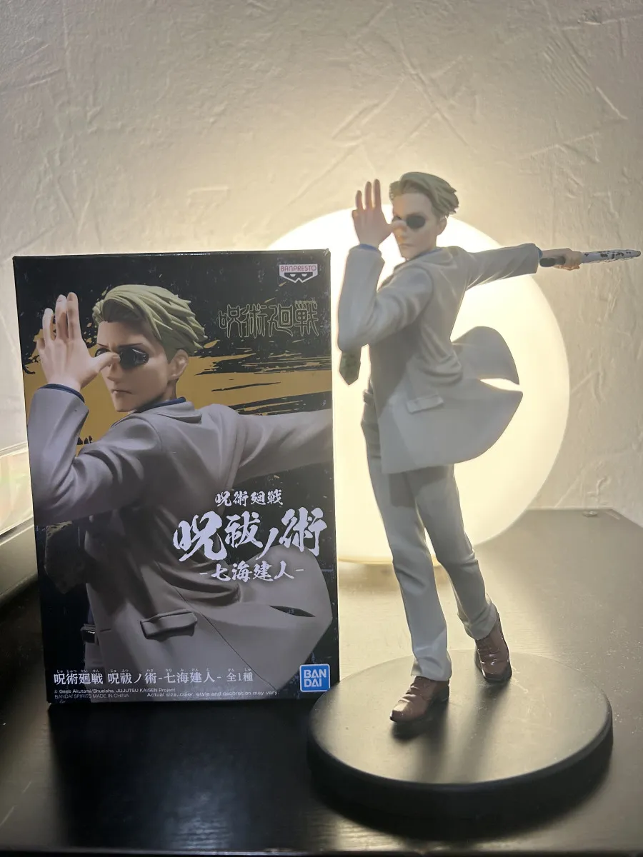 Figurine jujutsu kaisen kento nanami