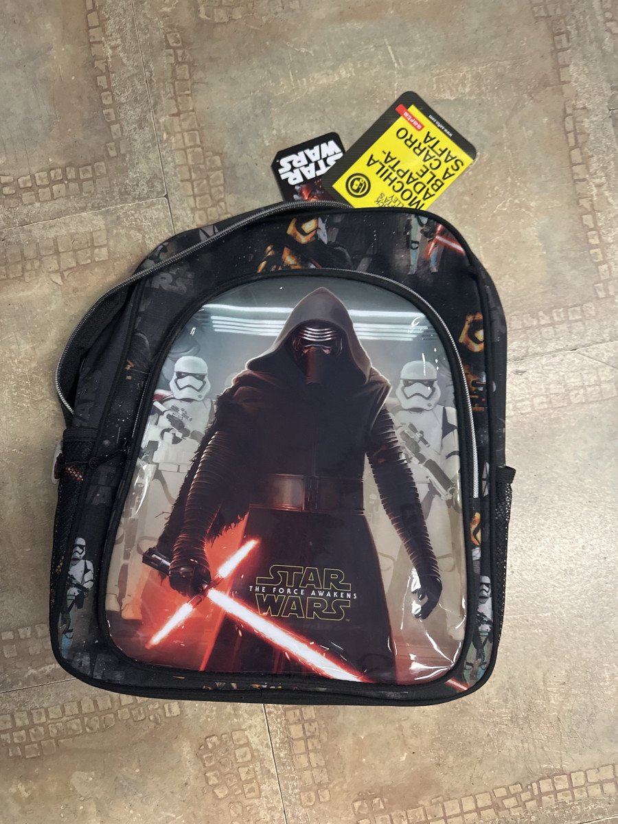 Sac a dos starwars Disney neuf