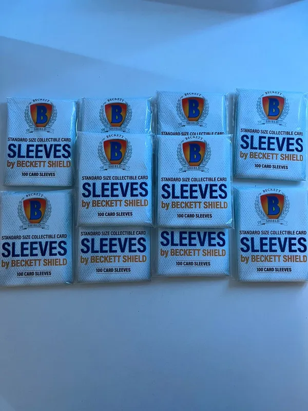 10 packs of 100 sleeves Becket Shields