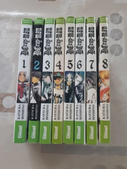 Lot 8  mangas - D Gray Man - tomes 1 à 8