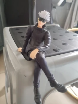 Figurine gojo