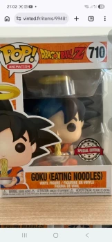 Goku Eating noodle