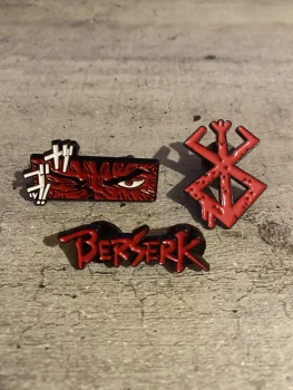 Berserk lot de 3 pin’s neuf