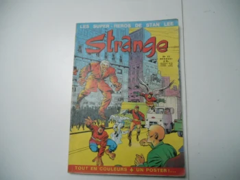 Strange N° 11 avec poster détacher