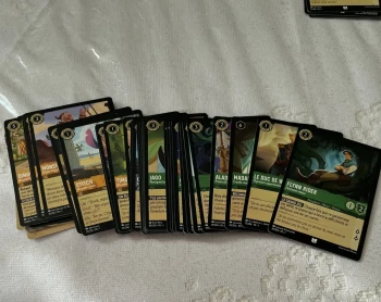 Lot de 44 cartes Lorcana sans doubles neuf
