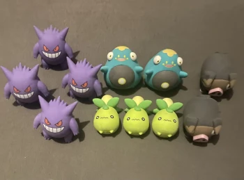 pokémon figurine