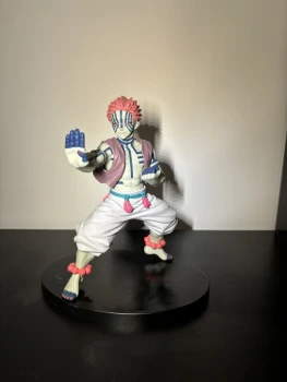Figurine Akaza Demon Slayer
