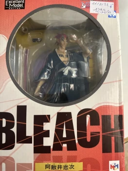 Boîte vintage figurine bleach megahouse