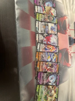 Lot de 10 cartes Pokémon V