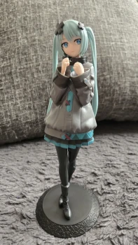 Figurine Hatsune Miku Shuttered Sekai Luminasta