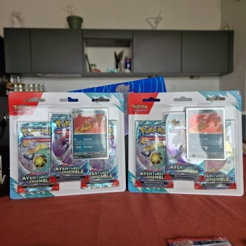 Lot 2 tripacks ev9 pokémon