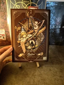 Manga L'Atelier des Sorciers Tome 2 Collector 1er Tirage (Kamome Shirahama) 2018 Pika Édition rare