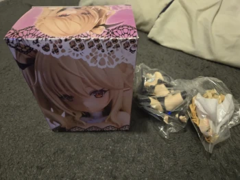 Figurine anime: Ecchi succube blonde