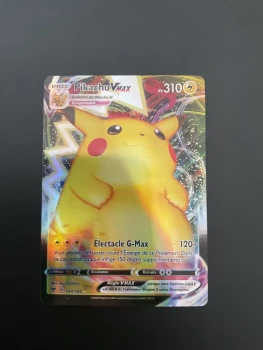 Pikachu Vmax