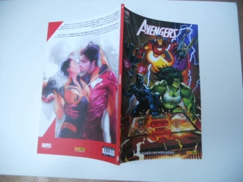Avengers [ Marvel Fresh Start ] N°4 " La Planète Des Pathogènes Mai 2019 Tbe