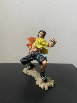 Figurine Ace ( one piece )