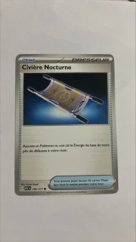 Civière nocturnen196/217 Héros transcendants