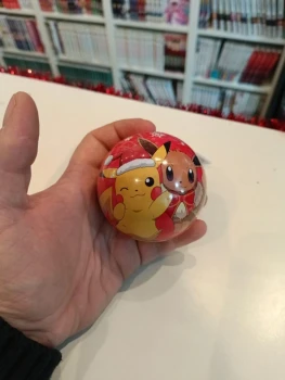 Boule de noël Pokémon officiel