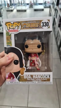 Figurine pop boa hancock one piece