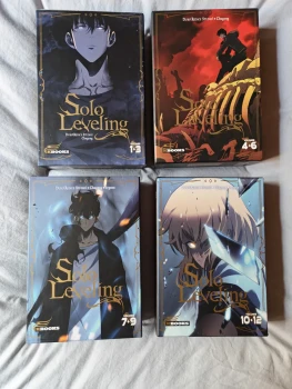 Solo Leveling tomes 1 à 12 – 4 coffrets KBooks + marque-pages