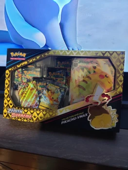 Coffret Zénith suprême Pikachu