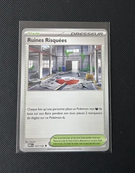 Carte Pokémon - Ruines Risquées 127/132 - Méga Évolution