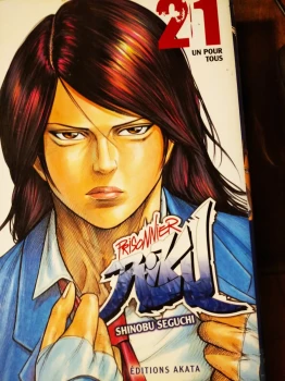 Prisonnier Riku 21 de Shinobu Seguchi  Ed Akata