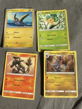 Lot de 4 carte Pokémon