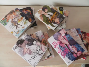 Lot mangas yaoi BL Hana Morry Kuroi Wataru Nagi Owal Kaya Azuma