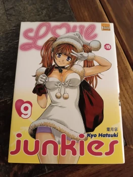 Love junkies 9