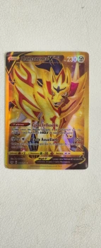 Carte pokemon à vendre zamazenta v