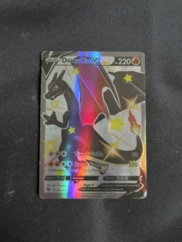 Carte pokemon dracaufeu V 220pv 2020
