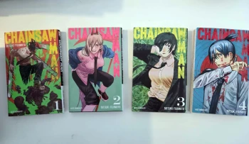 Chainsaw Man tomes 1 à 4 très bon état