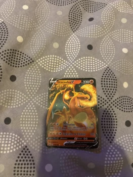 Carte Pokémon dracaufeu V
