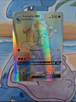 Lucario GX Rainbow Rare - Lumière Interdite FLI 135 - Full Art - EN - Lightly Played