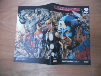 Ultimates Collector (V.F.) N° 29 : " Independence Day " ( Mark Millar / Bryan Hitch ) -07/2007 Tbe