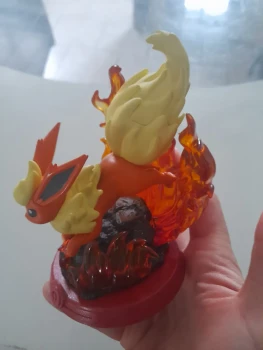 Figurine pokémon